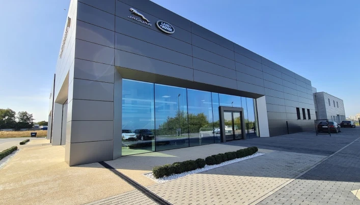 фото Автосалон “land Rover”, м. Дніпро